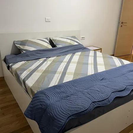Apartman Cozy Near Center *