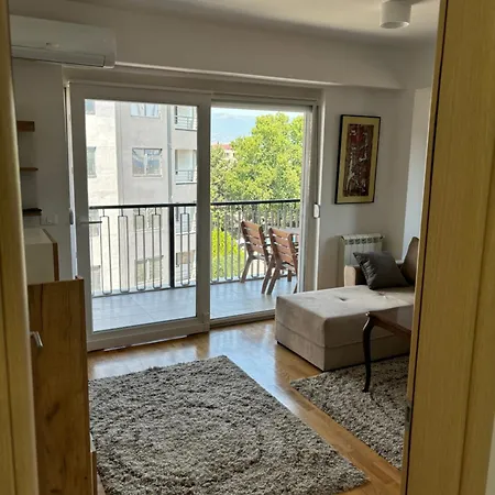 Apartman Cozy Near Center Szkopje